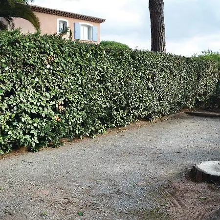 Studio Holiday In Raphael Holiday home