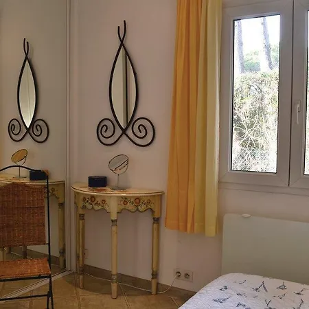 Σπίτι διακοπών Studio Holiday In Raphael Saint-Raphaël