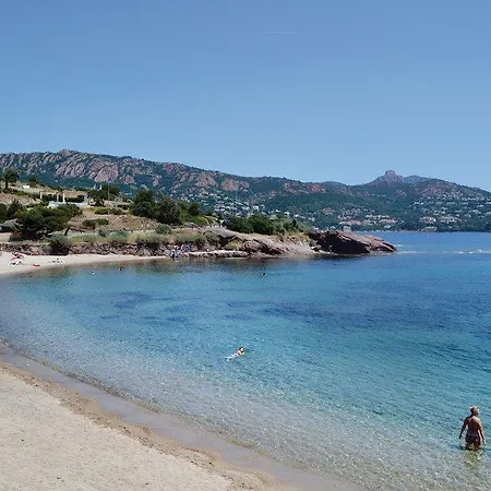 Studio Holiday In Raphael Saint-Raphaël